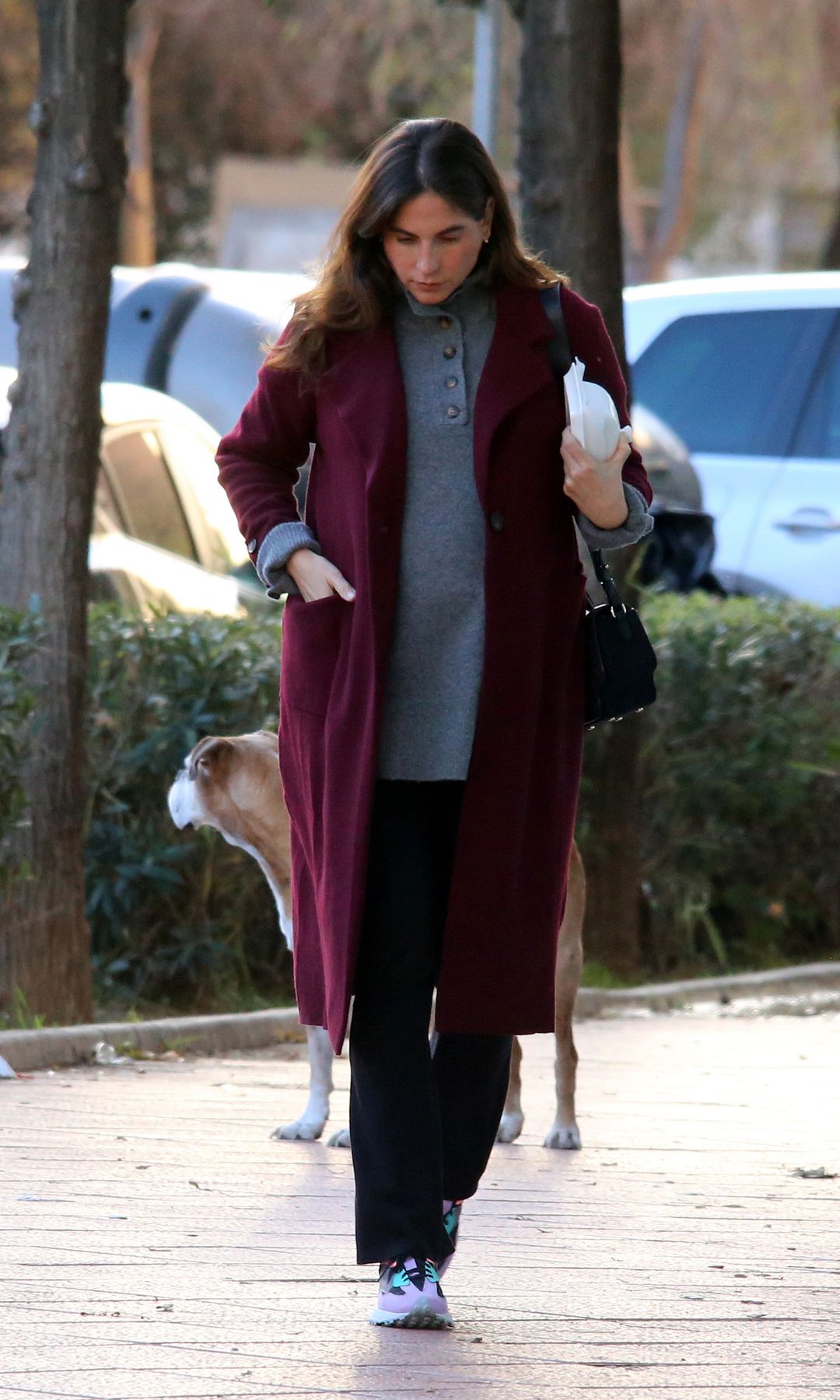 Fran Rivera y Lourdes Montes salen con sus hijos, Carmen y Curro, del domicilio de la madre de ella, Lourdes Parejo, a 6 de enero de 2024, en Sevilla 