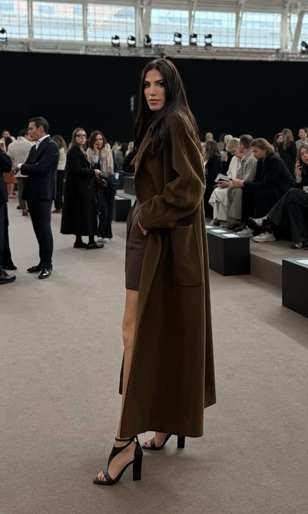 Carla Hinojosa en el desfile de Max Mara