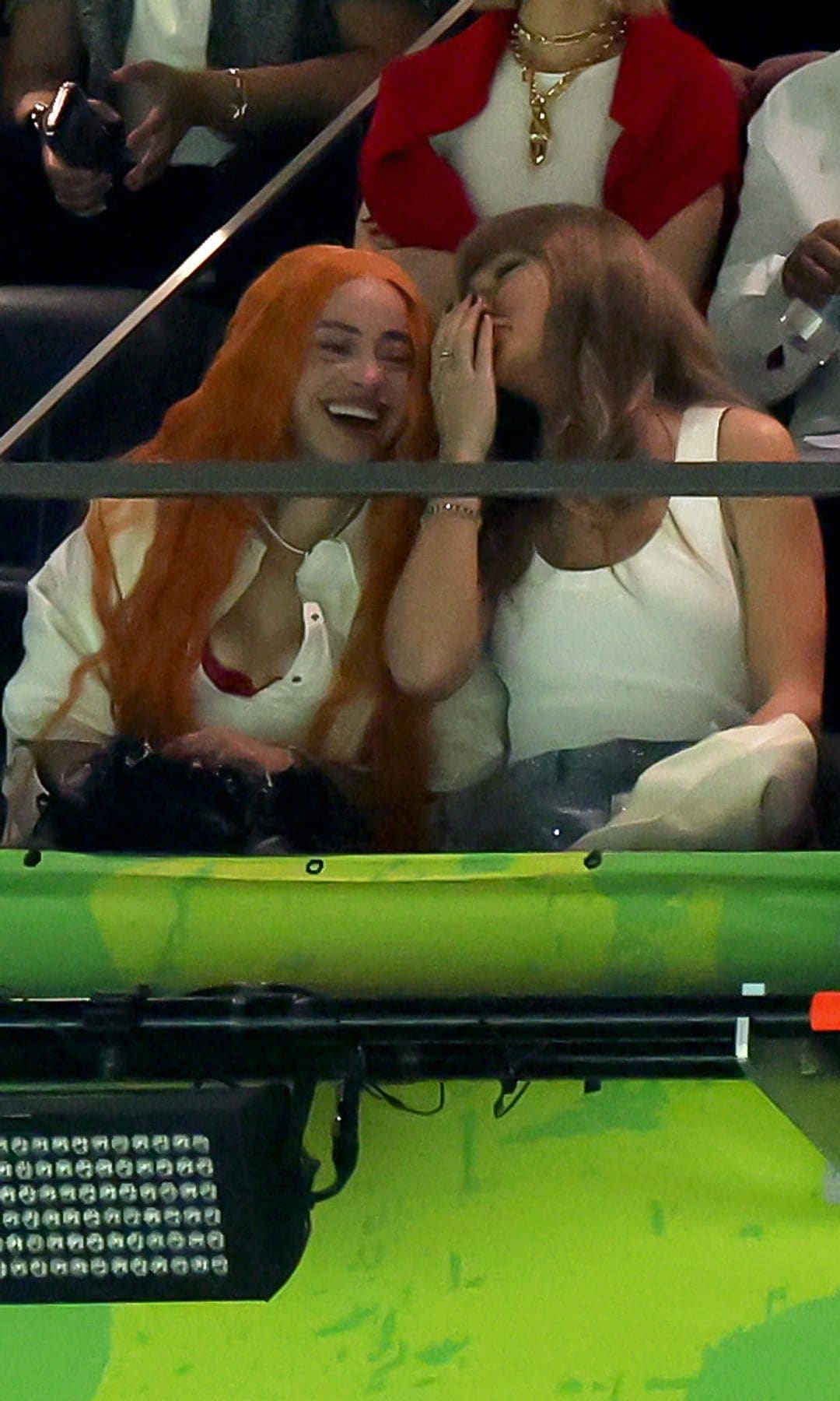 Taylor Swift y Ice Spice en la Super Bowl