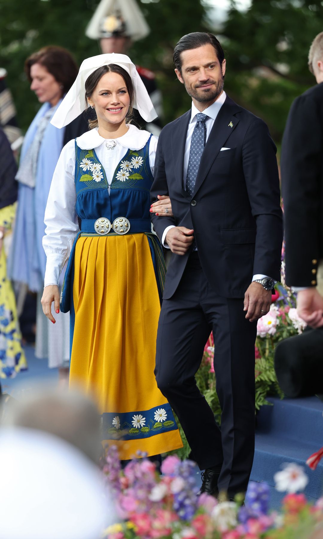 Carlos Felipe y Sofía de Suecia durante las celebraciones del Día Nacional en Estocolmo el 6 de junio de 2024