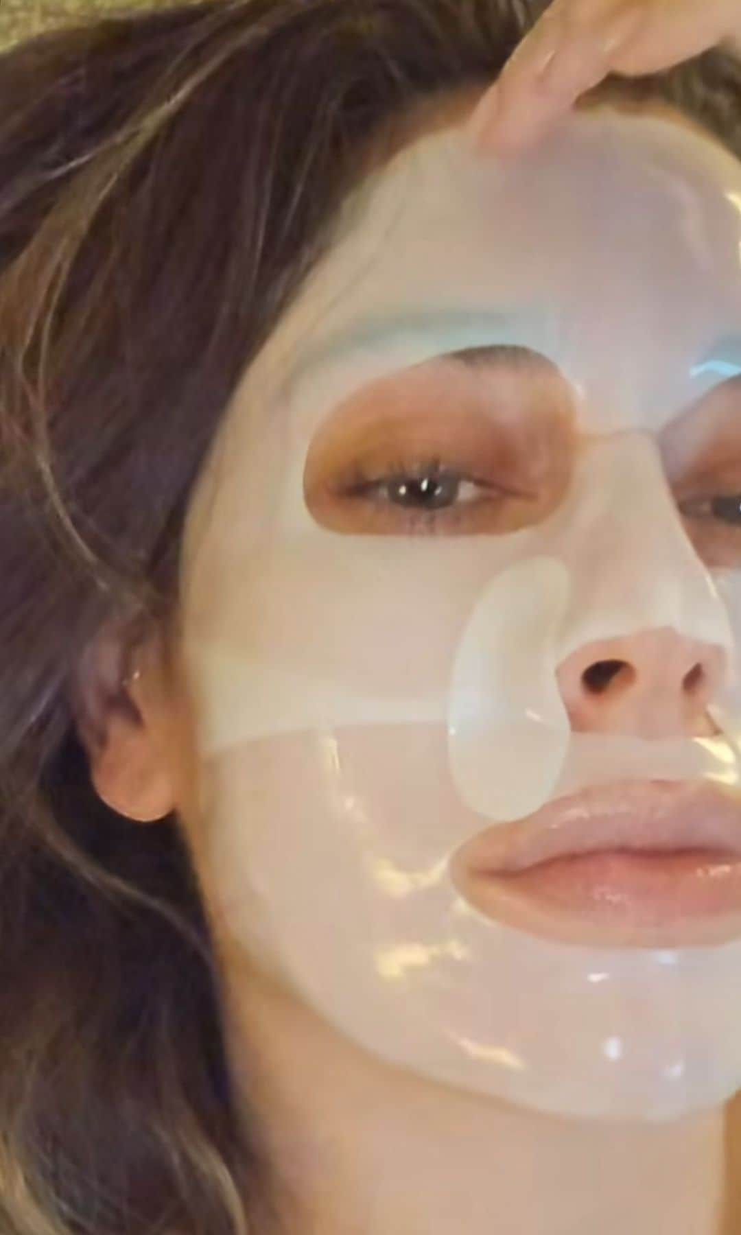 Blanca Suárez uses facial masks to prevent blemishes and wrinkles