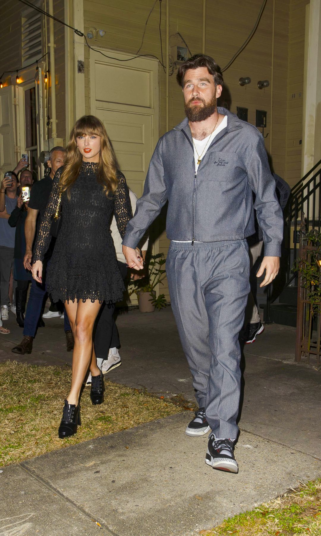 Taylor Swift y Travis Kelce salen en una cita romántica