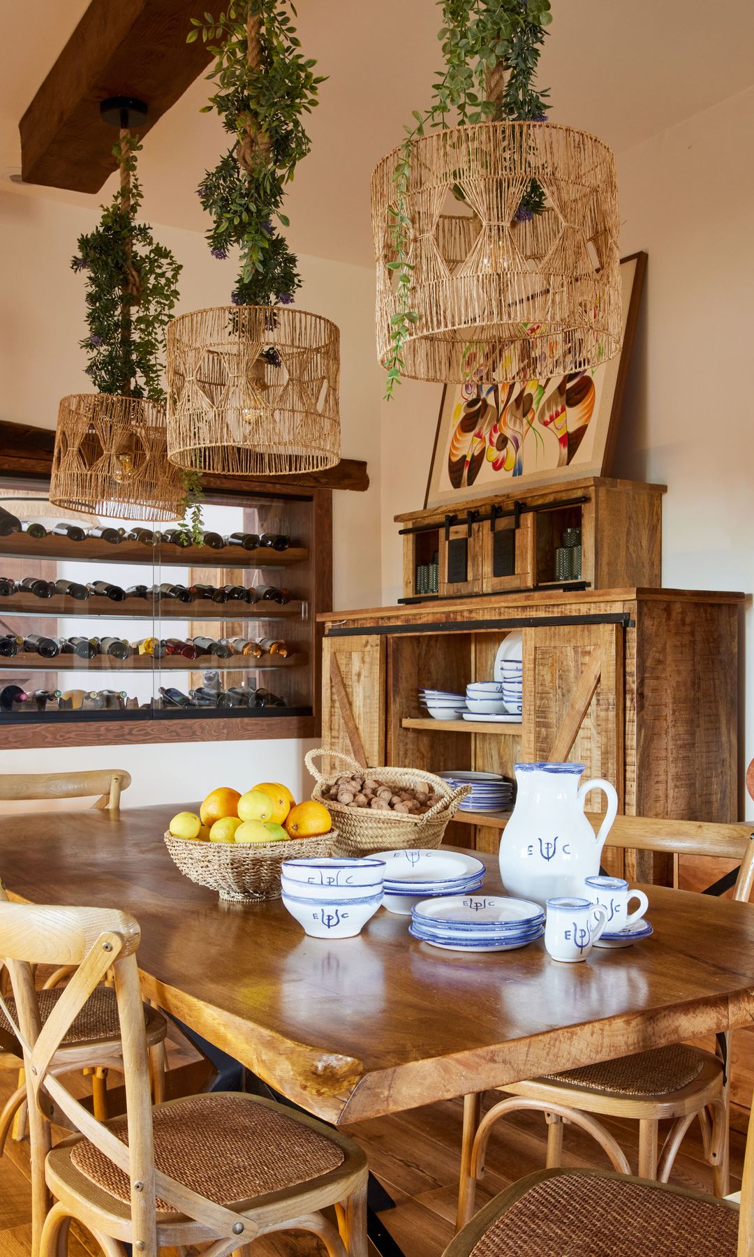 La mesa puesta en casa de Elena y Marta González