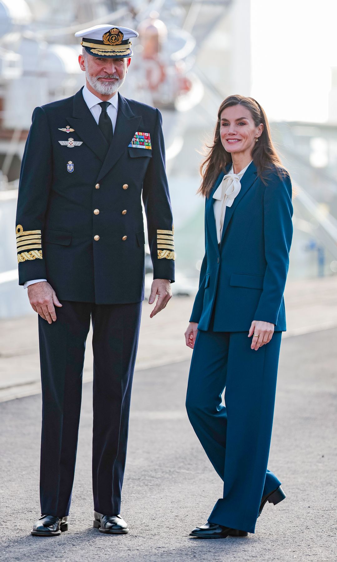 Los Reyes en la salida de Elcano