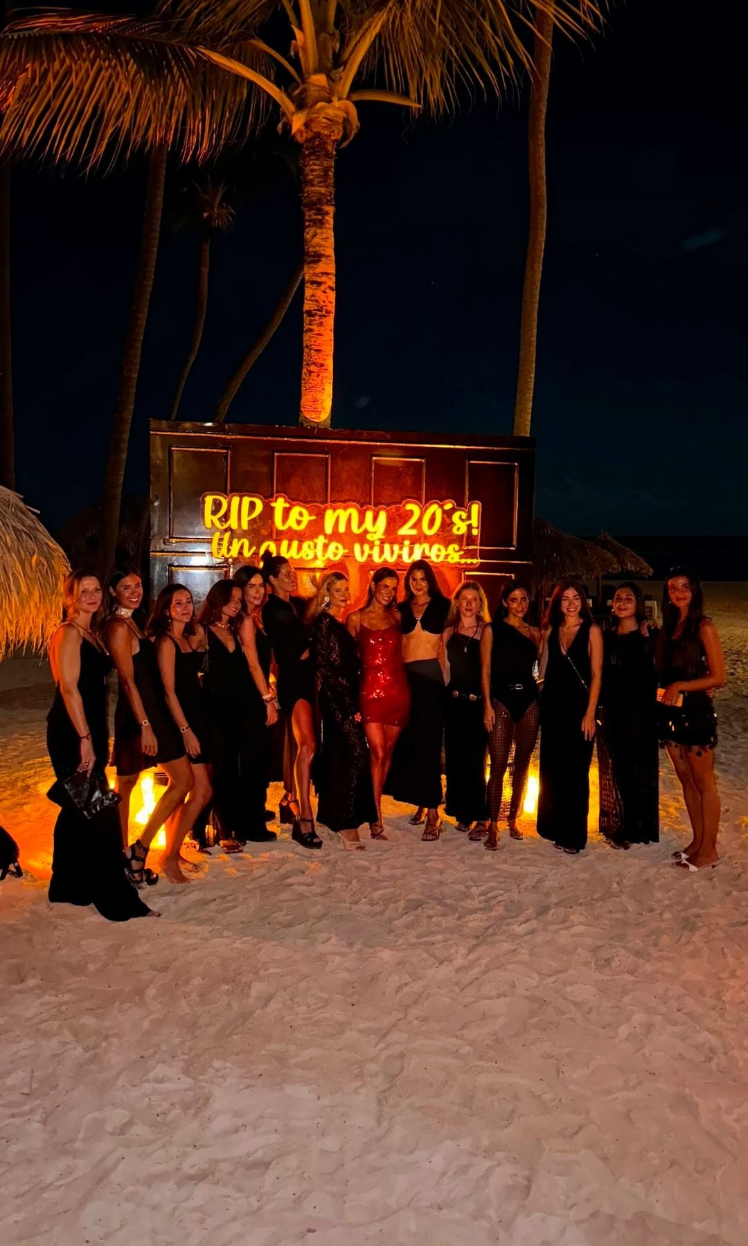 María Pombo y sus amigas celebrando su cumpleaños en Punta Cana