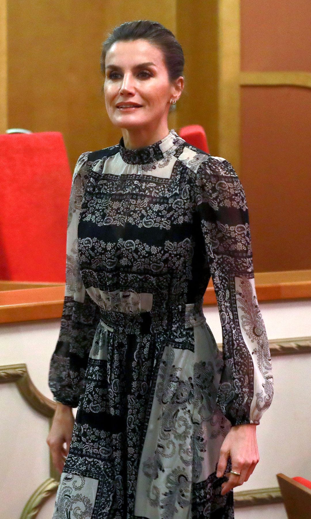 Reina Letizia con vestido bohemio