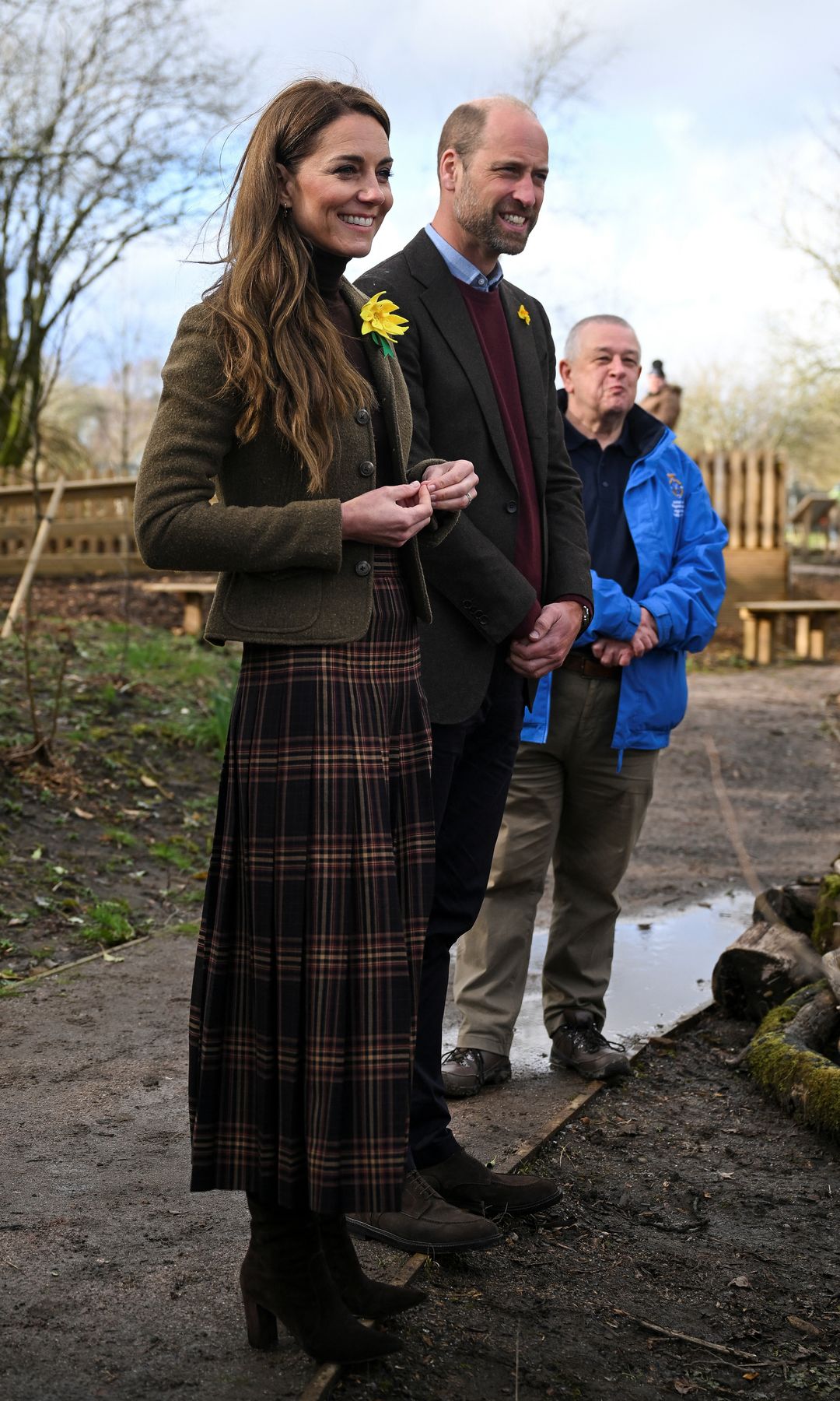 Kate Middleton sorprendió con una falda ideal para replicar