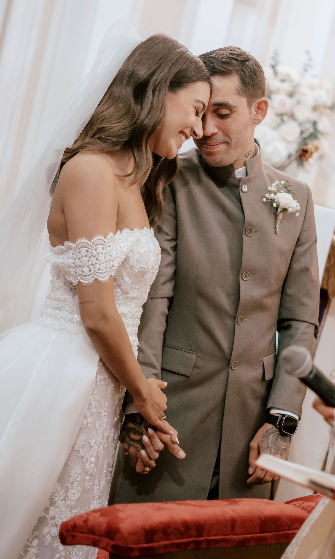 Ana Guerra y Víctor Elías en la boda