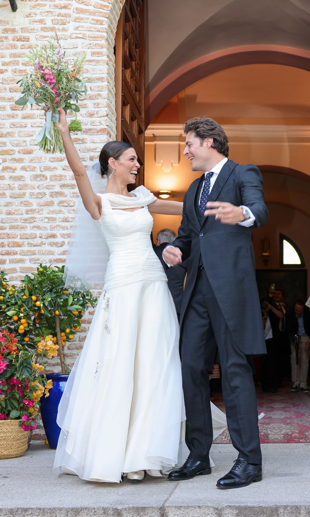 Lucia Paramo y Pascu en su boda