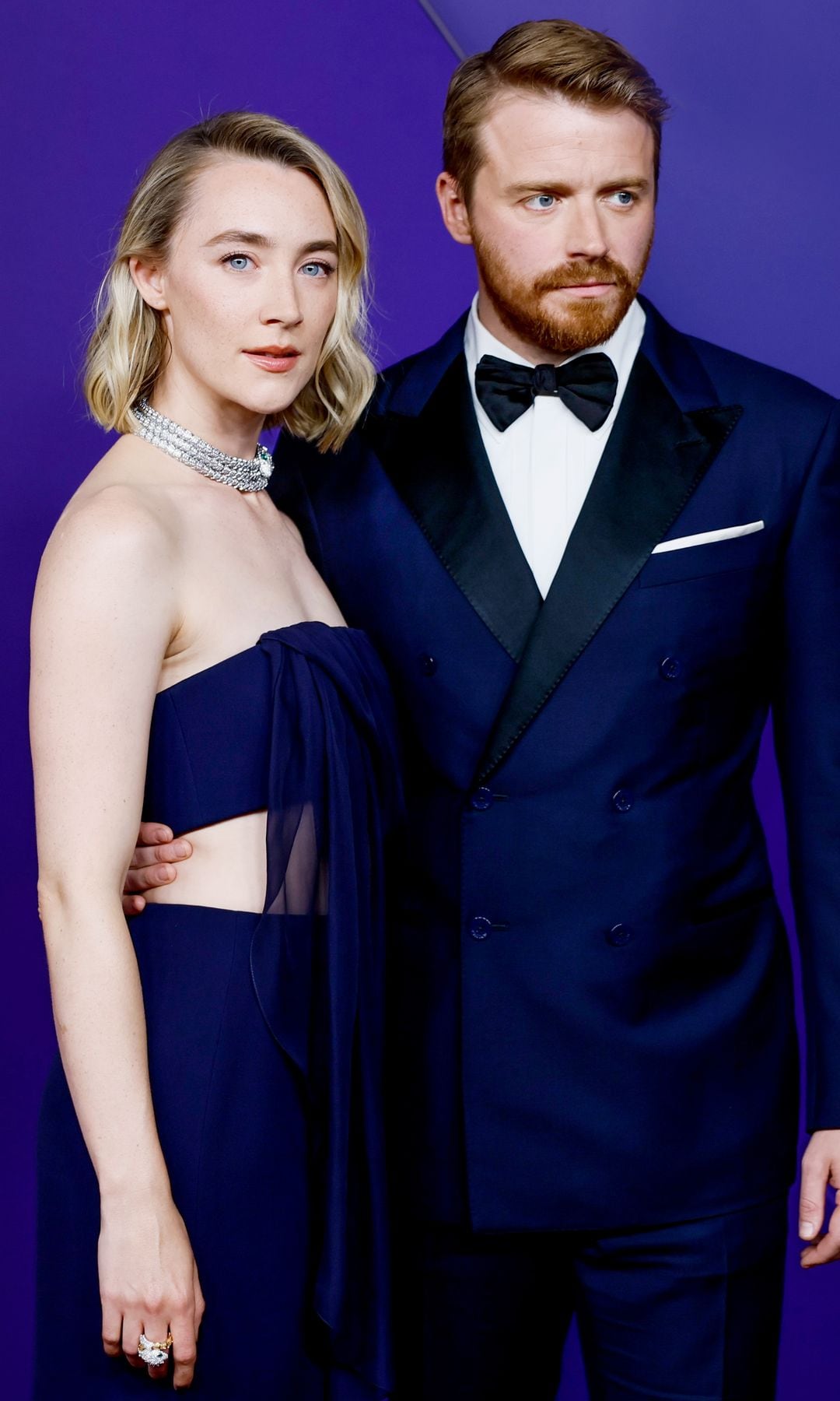 Saoirse Ronan y Jack Lowden en los premios Emmy que se han celebrado en el Peacock Theater de Los Ángeles el 15 de septiembre de 2024