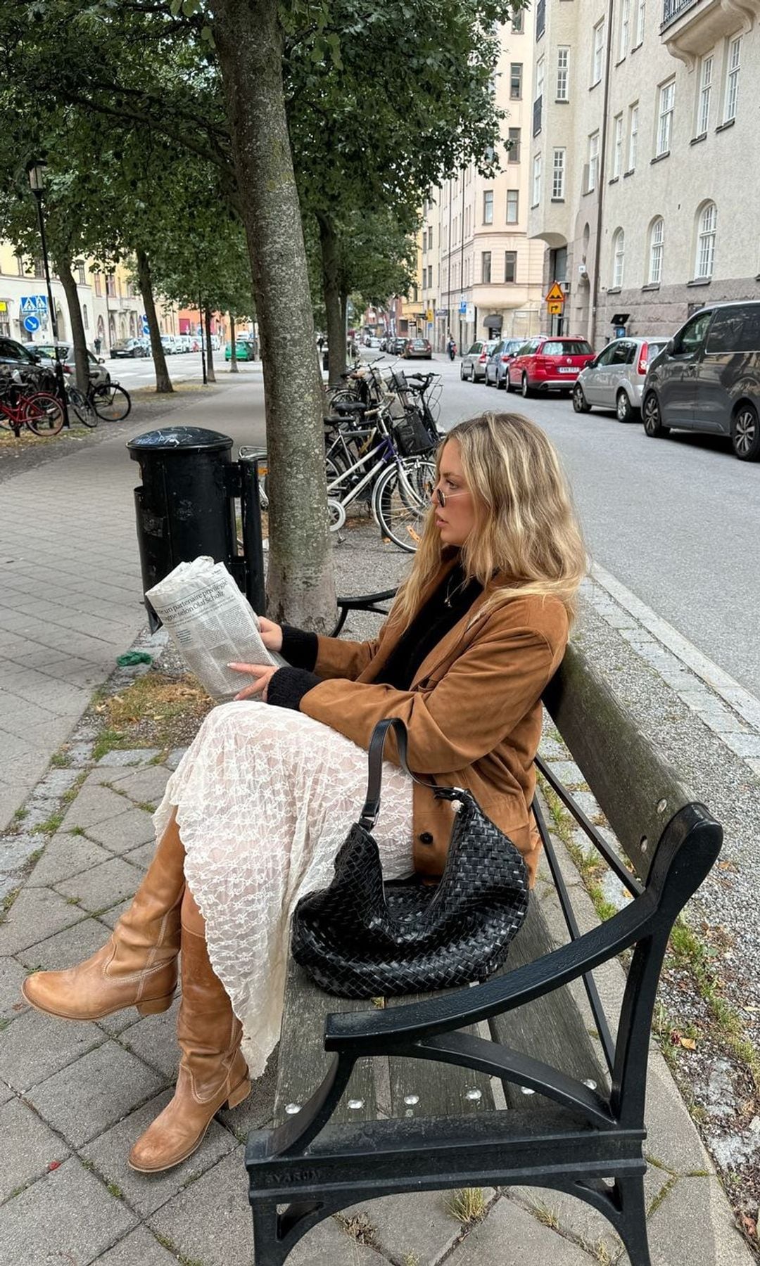 Suede jacket, with semi-transparent lace skirt and brown boots