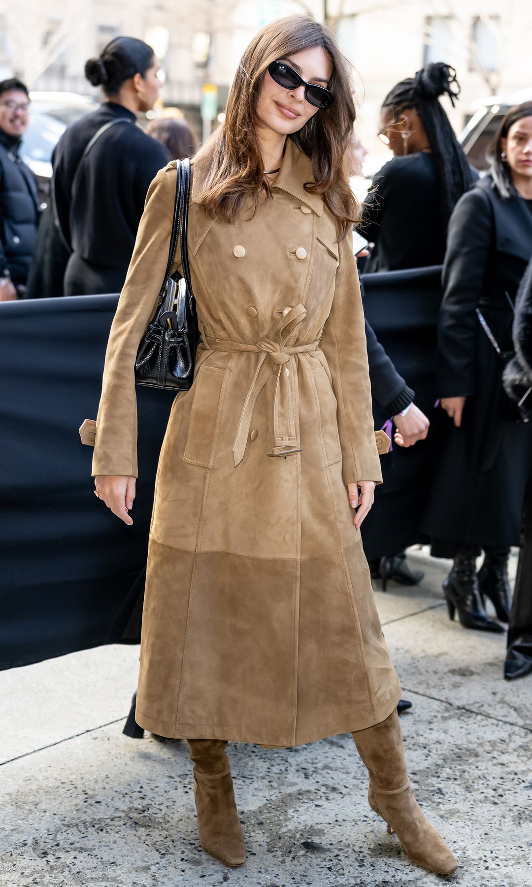 Invitadas Fashion Week Nueva York Emily Ratajkowski 