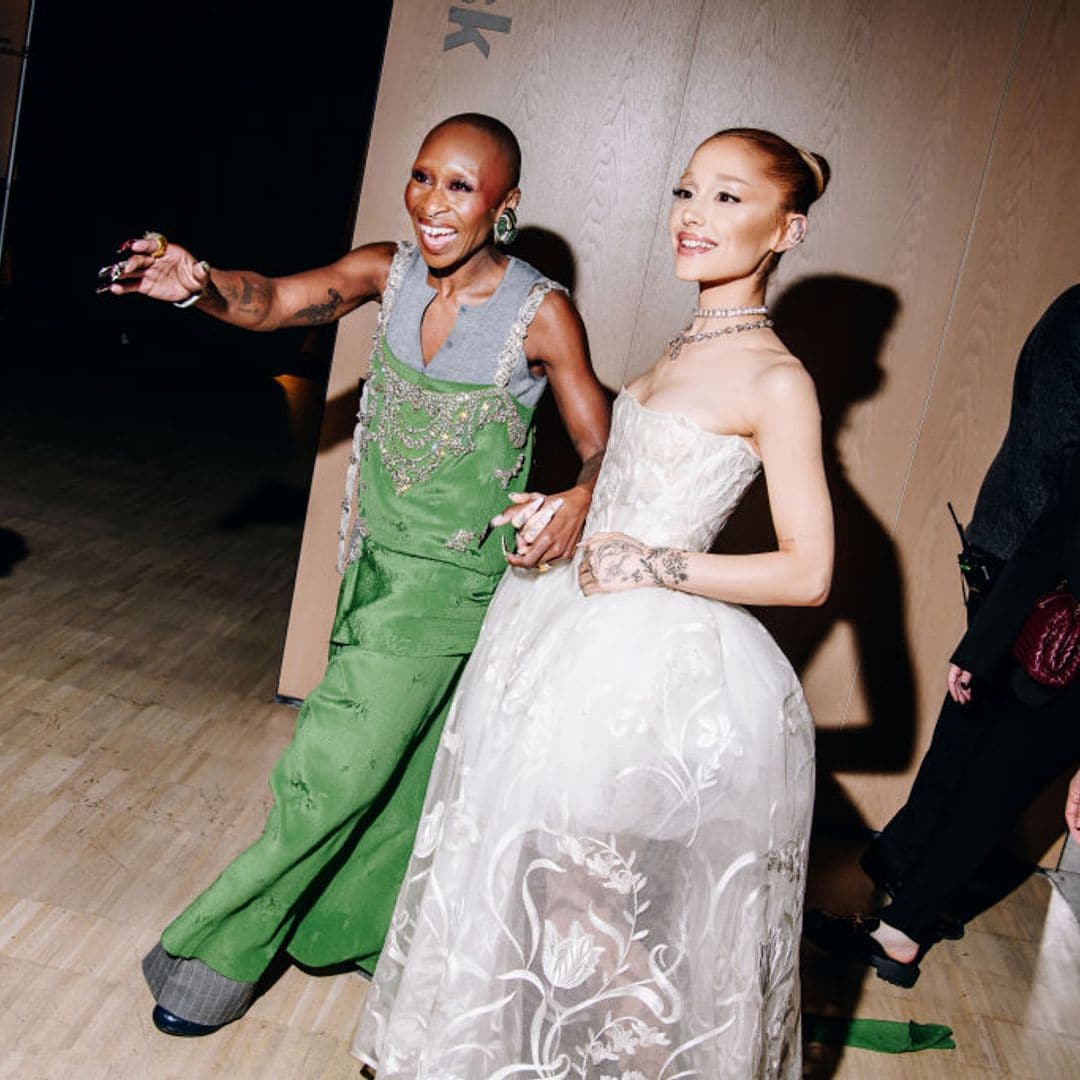 Ariana Grande y Cynthia Erivo coordinan sus 'looks' una vez más