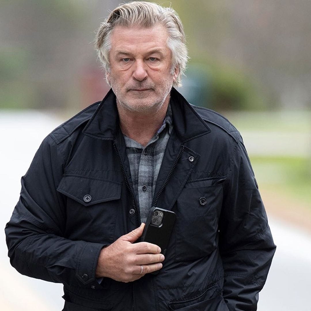 Alec Baldwin enfrentará cargos por homicidio involuntario tras la muerte de Halyna Hutchins