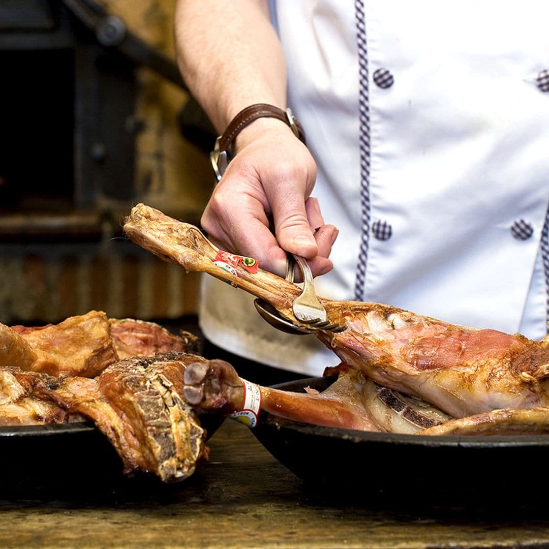 La escapada gourmet perfecta para los ‘disfrutones’ del cordero al horno