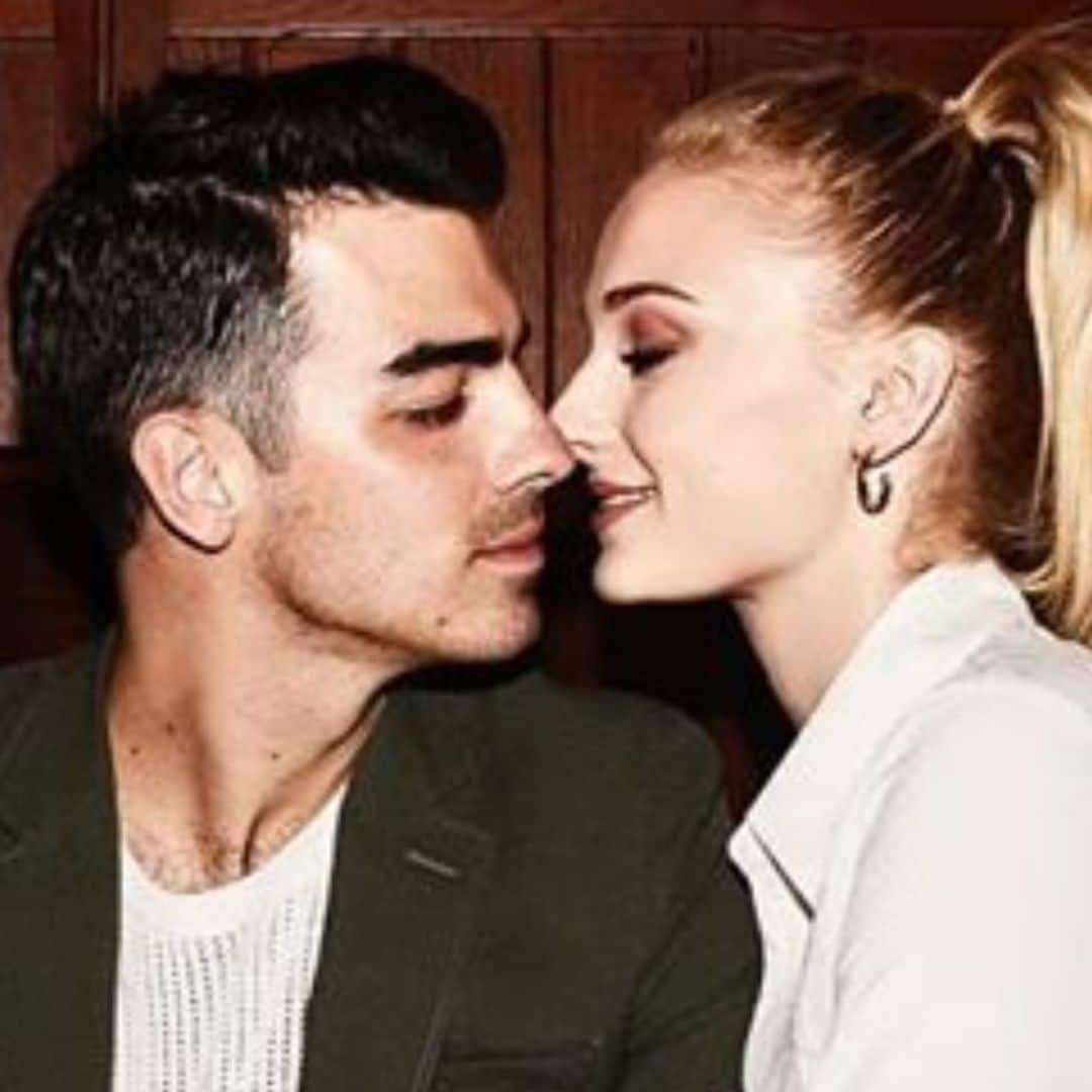 Sophie Turner felicita a Joe Jonas con una romántica foto y alude por primera vez a su maternidad