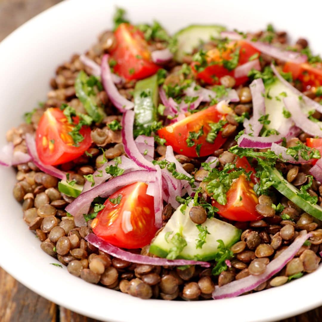 Ensalada de lentejas y tomate