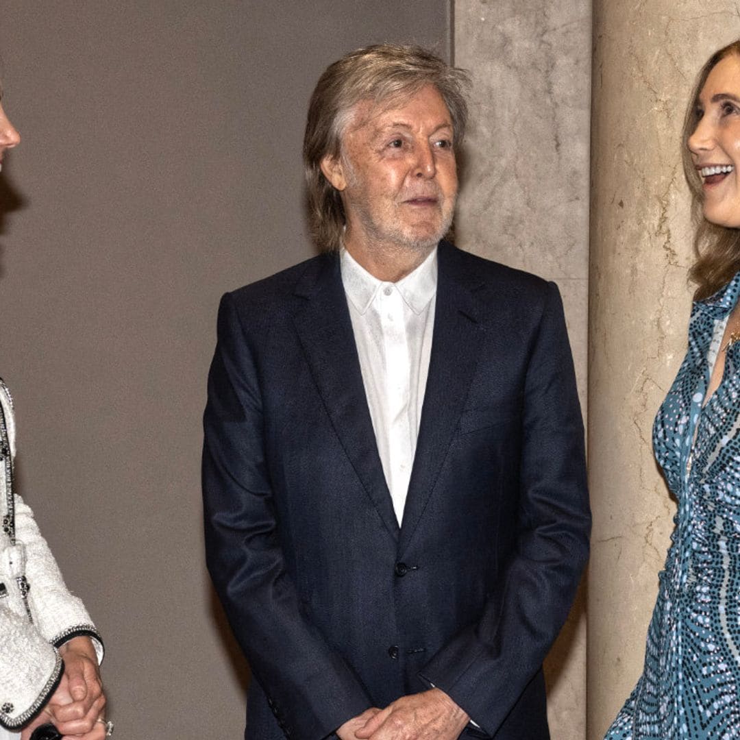 El distendido encuentro de la princesa de Gales con Paul McCartney y su mujer en la National Portrait Gallery