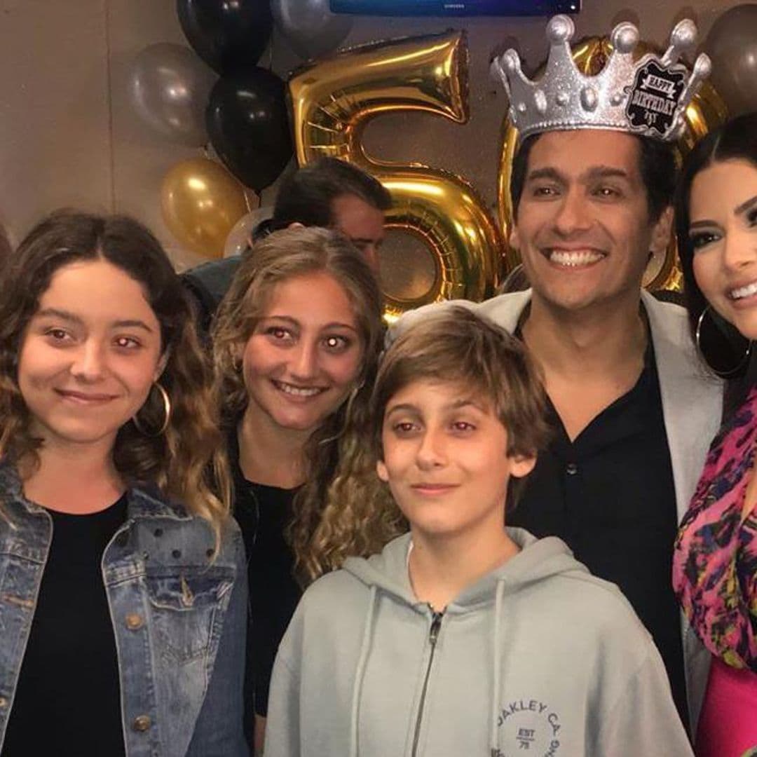 Rafael Araneda celebra su cumpleaños en 'Enamorándonos' con Ana Patricia Gámez y su familia