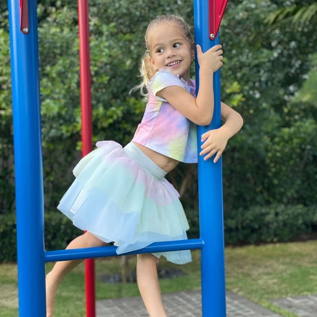 Mary, la hija de Enrique Iglesias y Anna Kournikova, ha cumplido 5 años