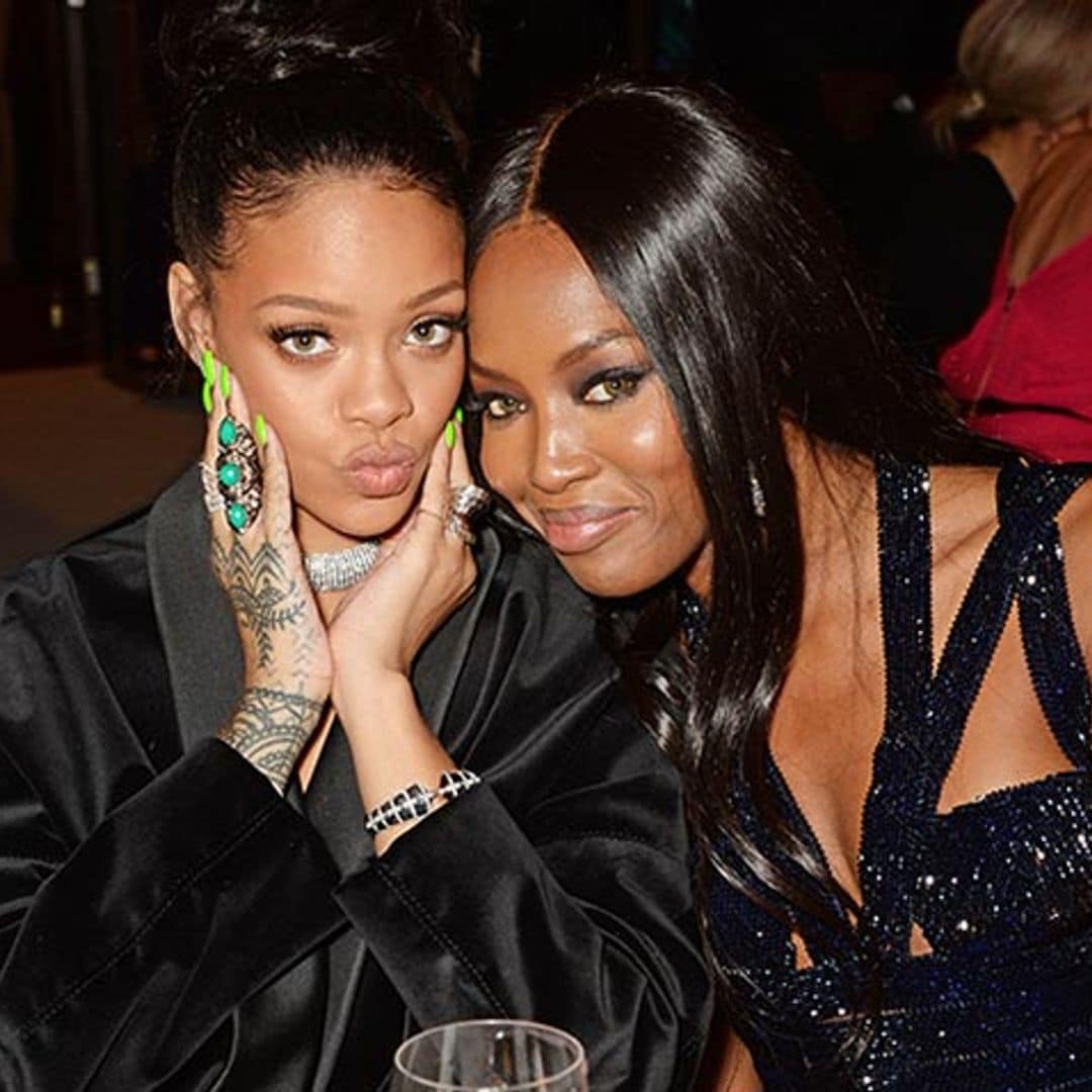 Y la mayor 'fan' y amiga de Naomi Campbell es... ¡Rihanna!