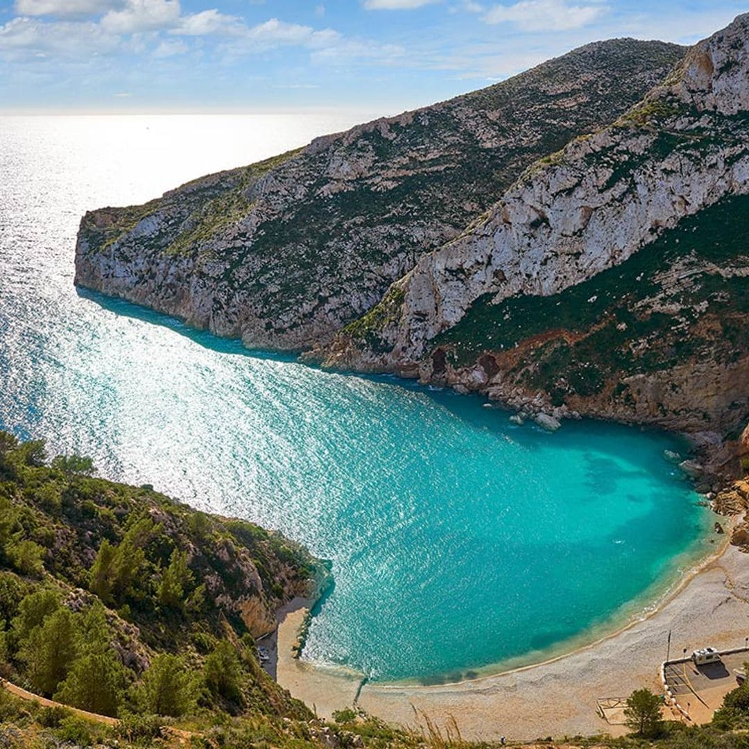 La Granadella, sobredosis de azul mediterráneo