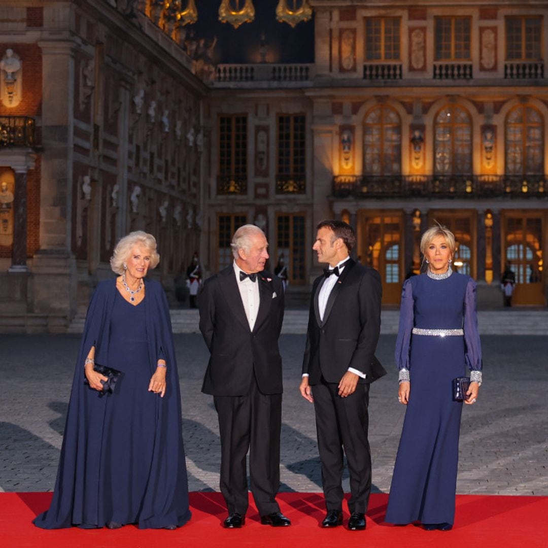 Los reyes Carlos III y Camilla asisten a un banquete de Estado en Versalles con estrellas como Mick Jagger y Hugh Grant