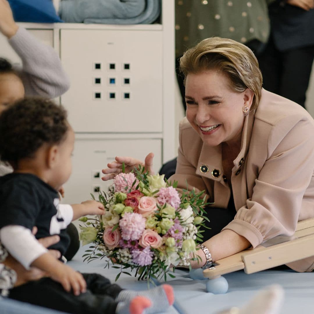 María Teresa de Luxemburgo reaparece tras la polémica con una gran sonrisa