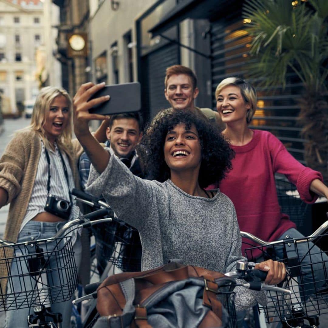 ¡Saca tu bicicleta del garaje! El cicloturismo es la tendencia que adoran, cada vez, más mujeres