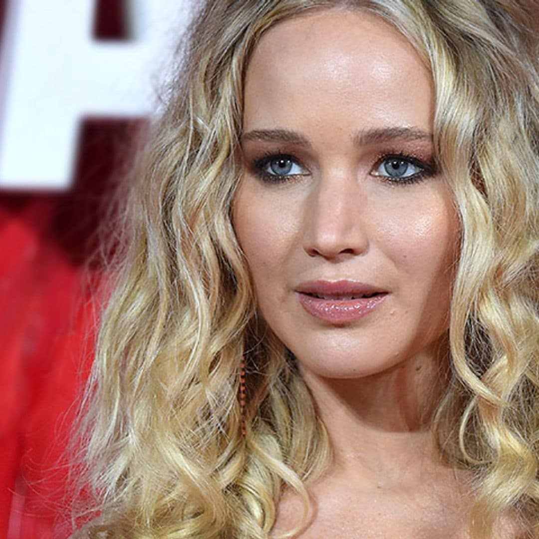 Copia el maquillaje natural de Jennifer Lawrence que podrás llevar al trabajo o a una boda