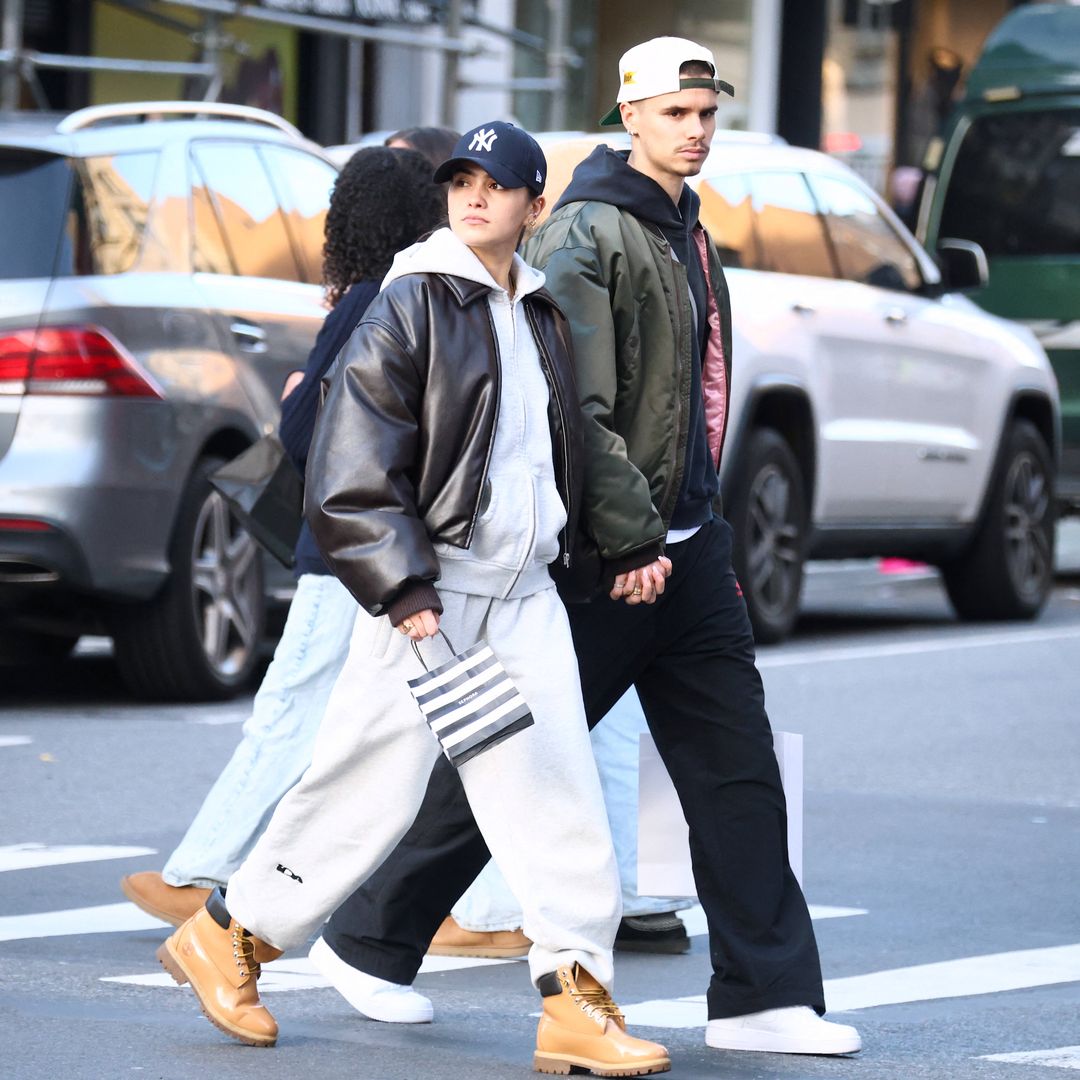 Romeo Beckham y Kim Turnbull en New York