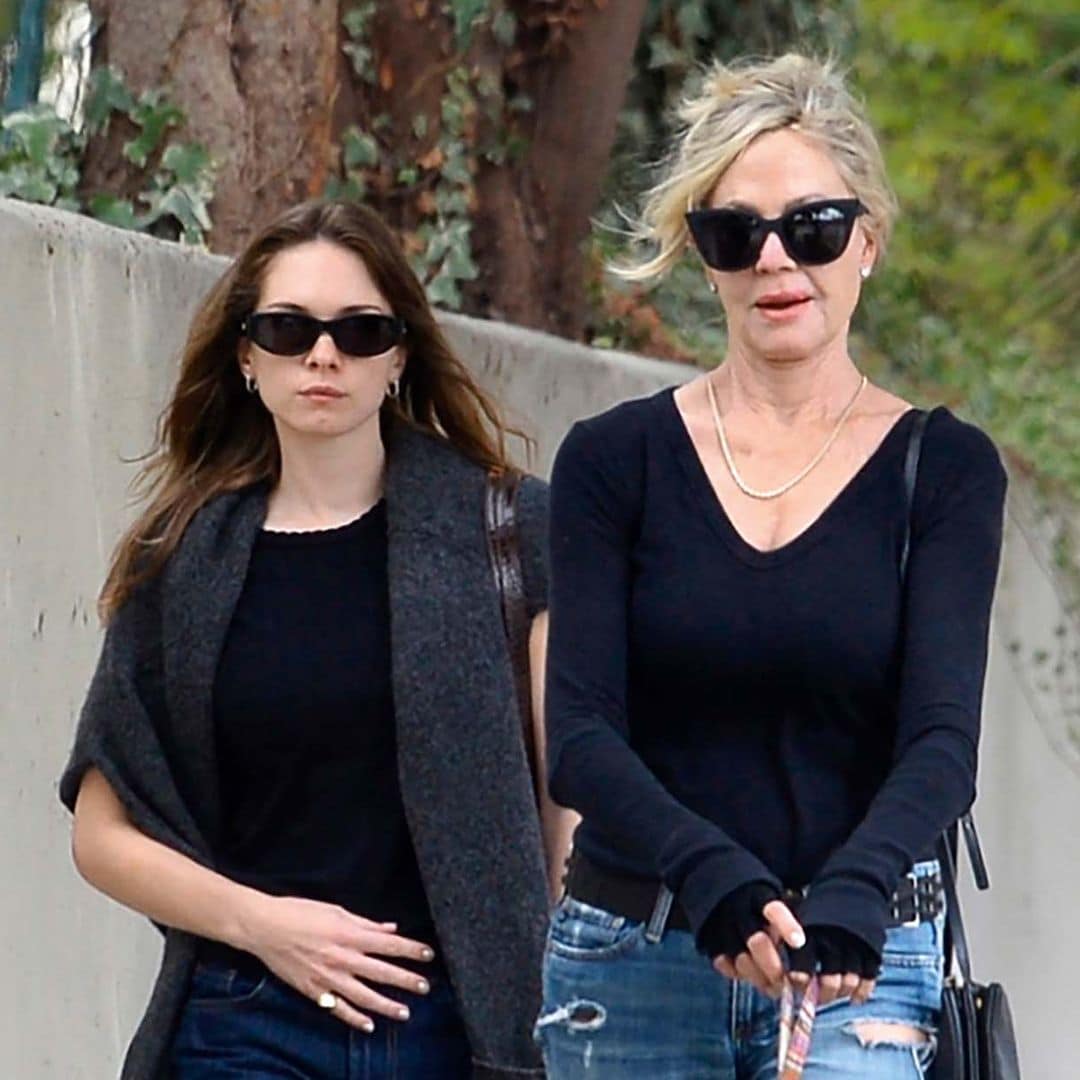 Melanie Griffith y Stella del Carmen: las imágenes de madre e hija entre preparativos de boda