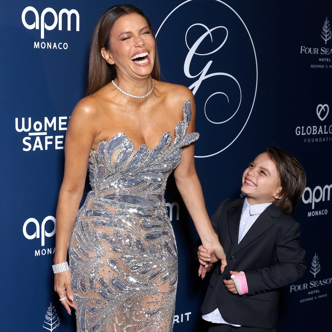 Las simpáticas imágenes de Santi, el hijo de 6 años de Eva Longoria, posando ante las cámaras