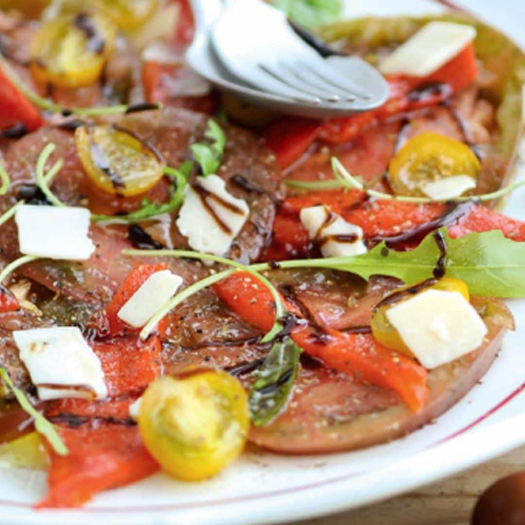 'Carpaccio' de tomate y queso feta