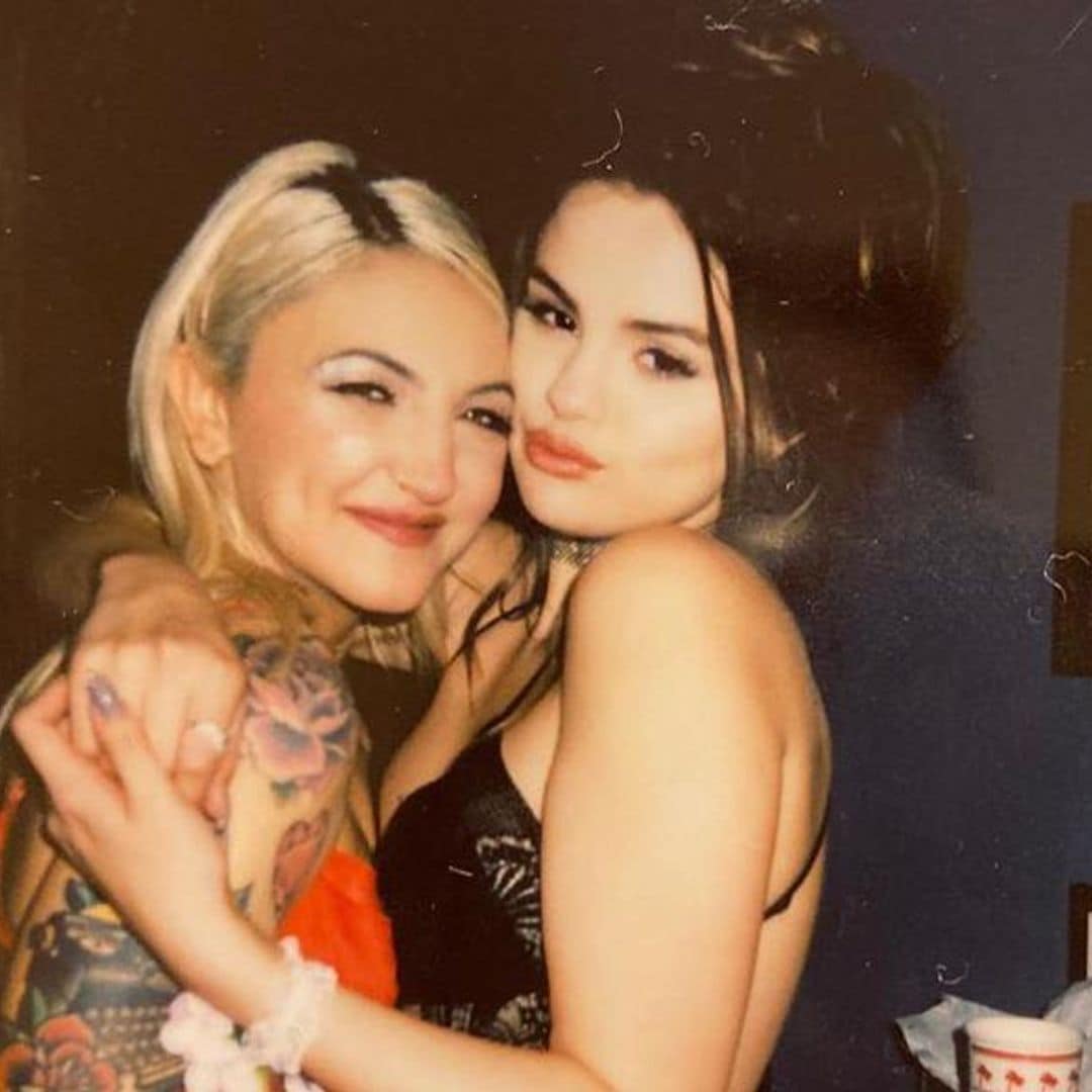 Selena Gomez y el tatuaje que sella su amistad con Julia Michaels
