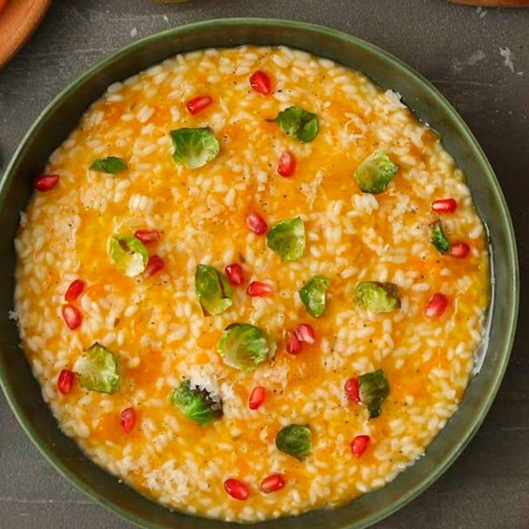 Risotto a la calabaza con chips de coles de Bruselas y Grana Padano