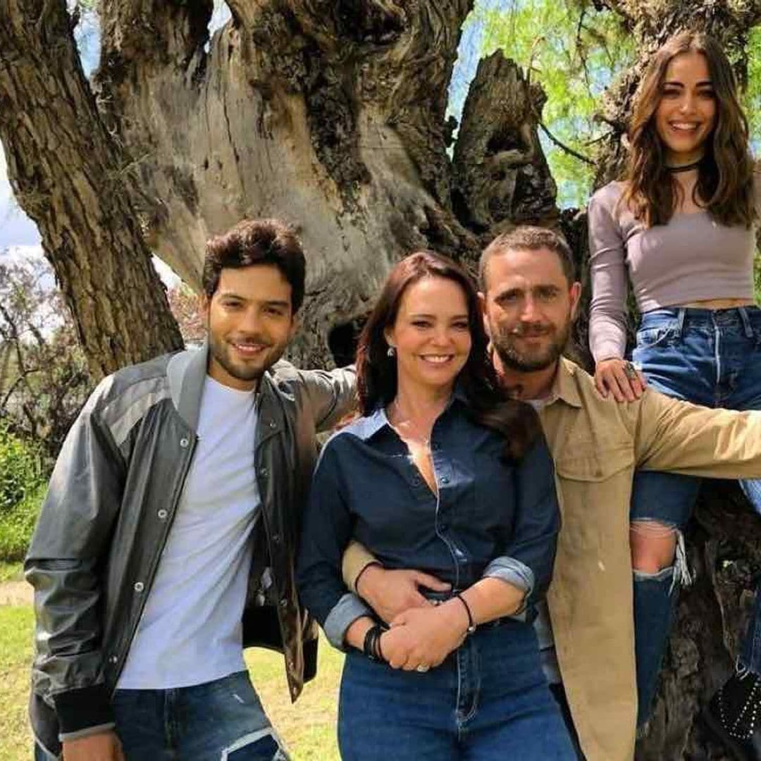 ¡La familia de 'Pasión de gavilanes' crece! Michel Brown y Natasha Klauss presentan a sus hijos en la ficción