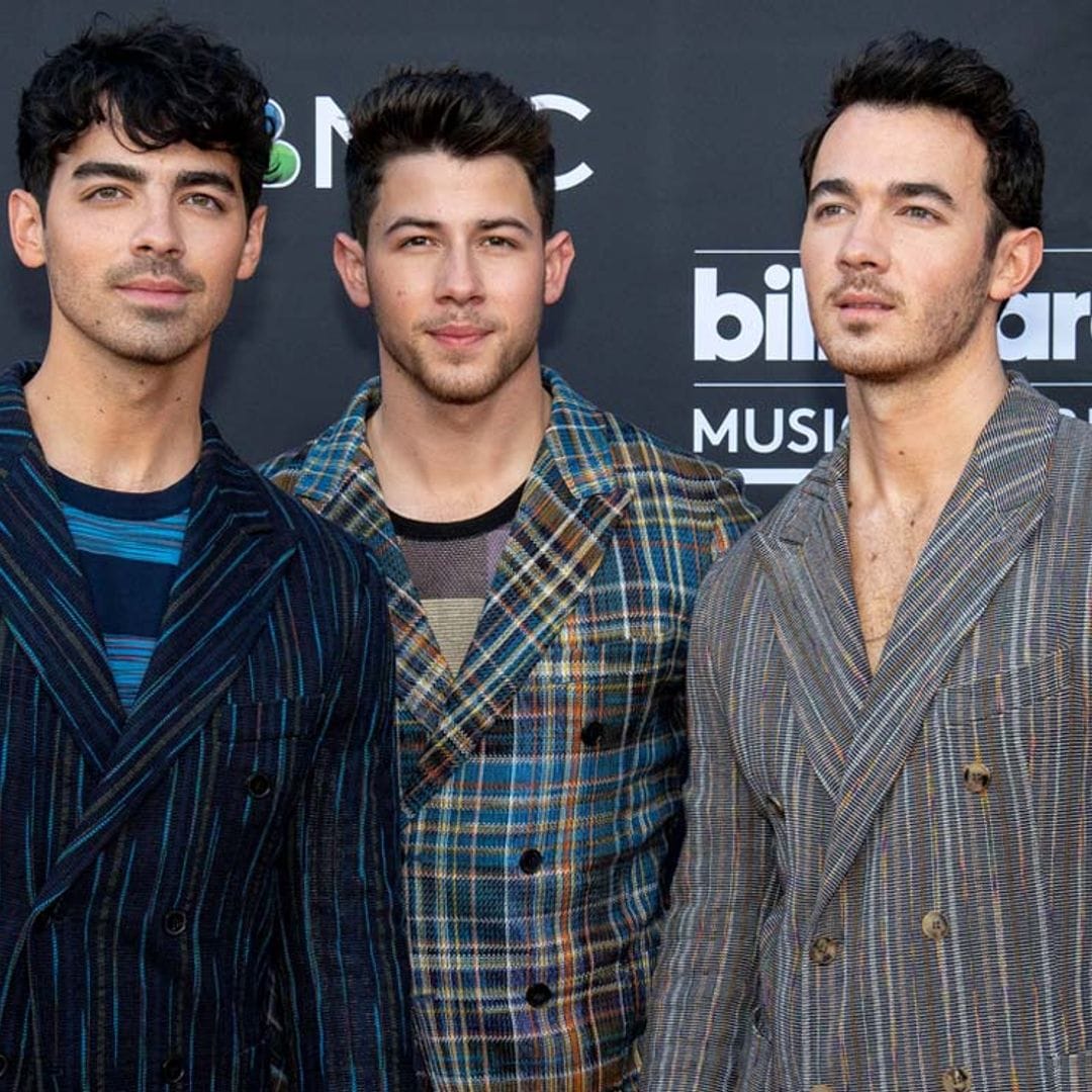 Así han cambiado las vidas de los Jonas Brothers: de ídolos para adolescentes a padres de familia