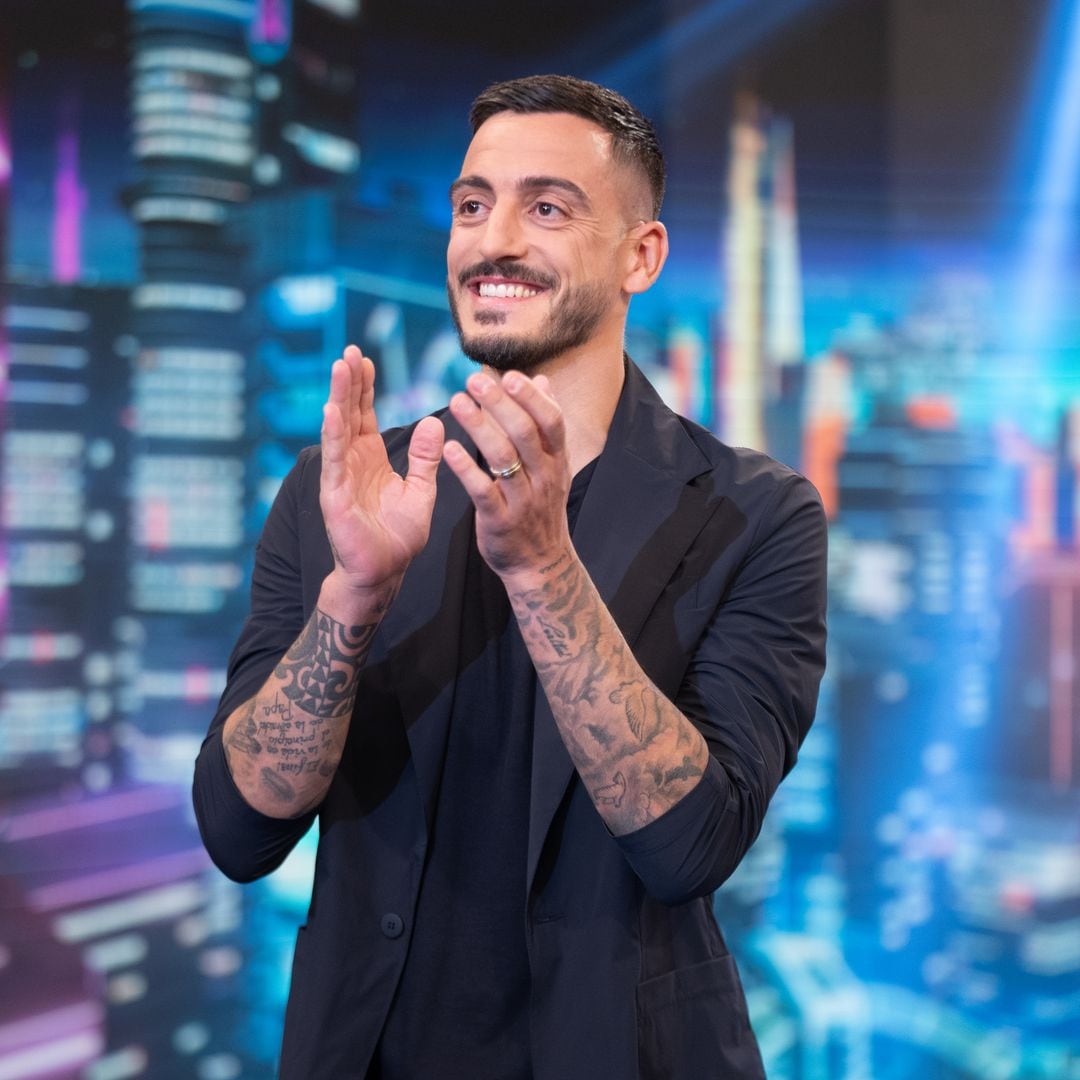 Joselu cuenta en 'El Hormiguero' lo duro que fue dejar el Real Madrid y cómo lo vivió su mujer, Melanie Cañizares: 'Lloramos mucho'