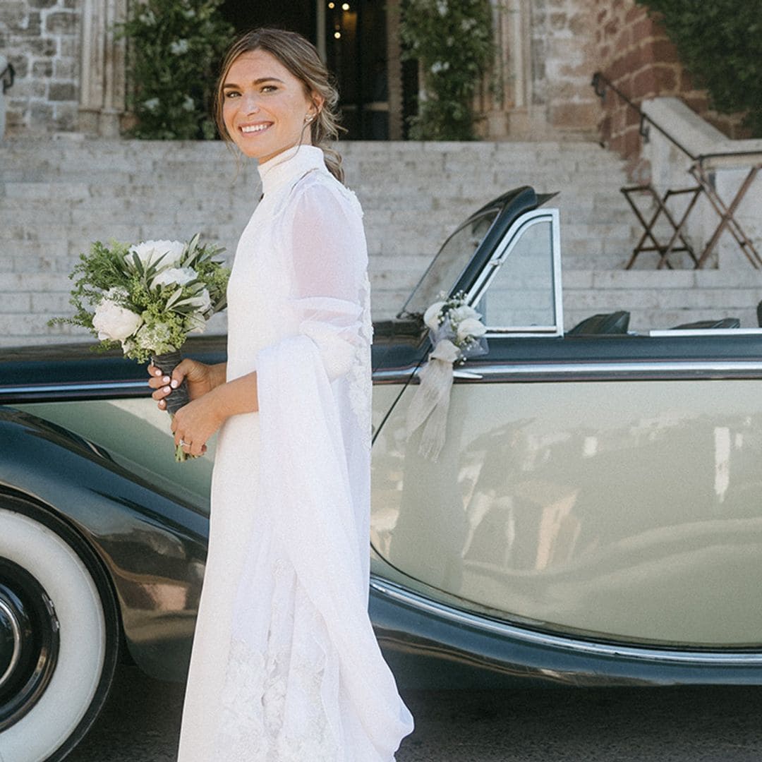 La historia de Ana, la novia valenciana del look desmontable y la boda internacional