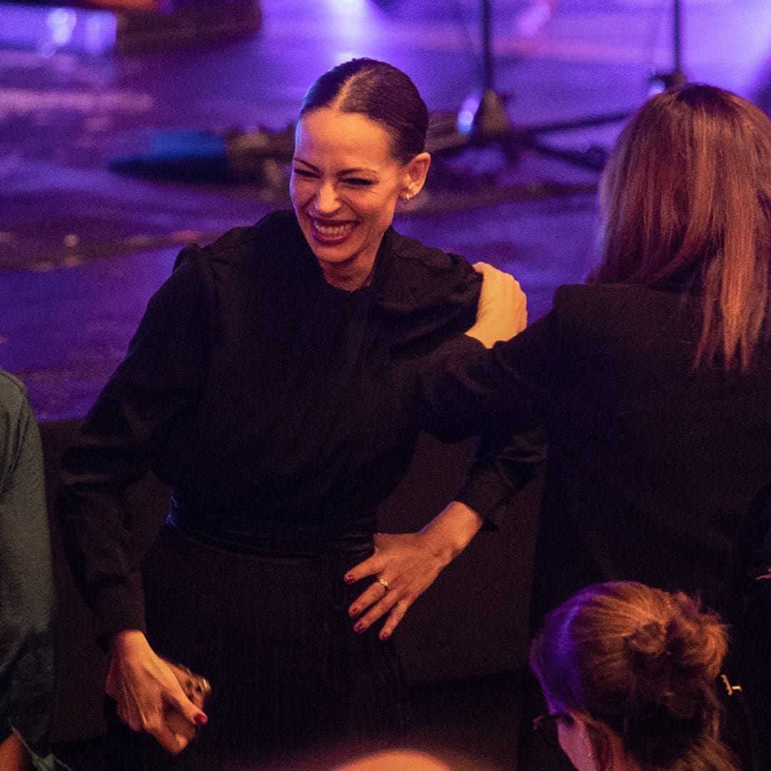 Eva González irradia felicidad en el concierto de su gran amiga Vanesa Martín