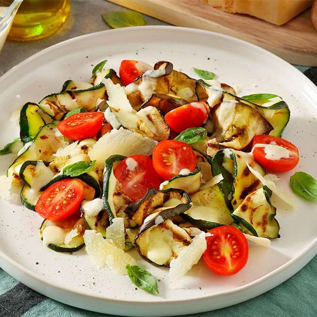 Verduras a la parrilla y salsa de Grana Padano