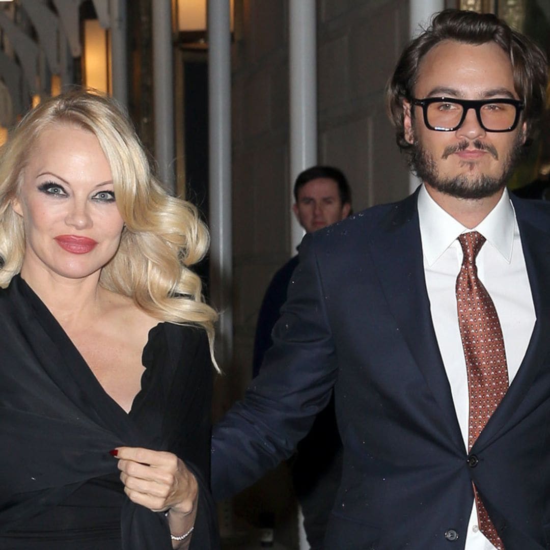 Pamela Anderson presume de su hijo y te contamos todo sobre él