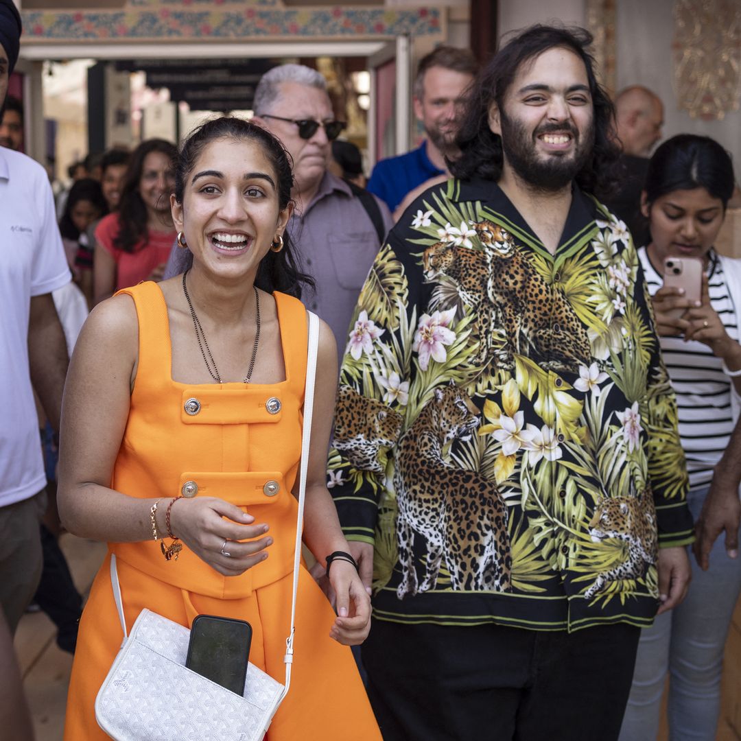  Radhika Merchant y Anant Ambani en Paris