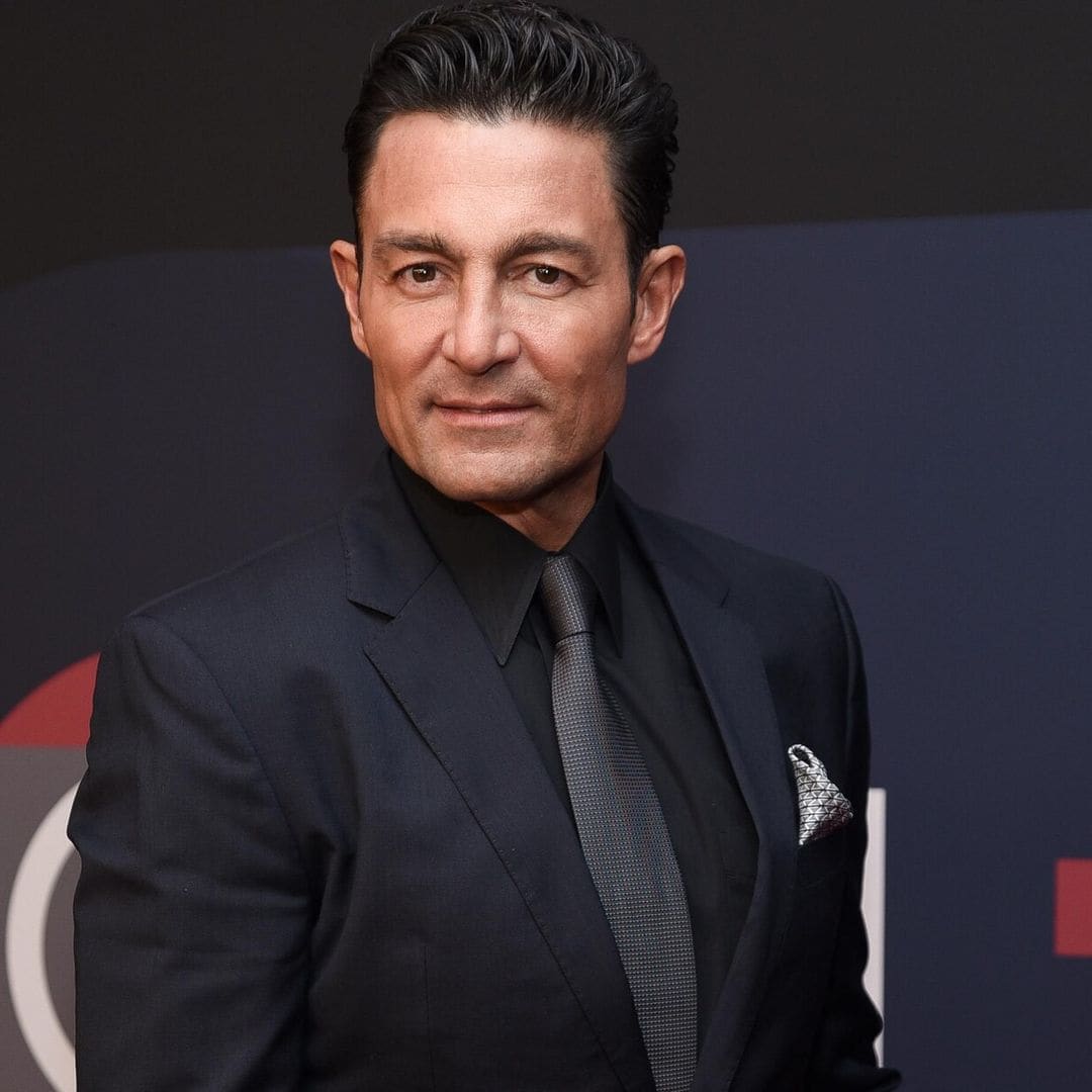 Fernando Colunga reaparece en televisión y confirma que los años no pasan por él