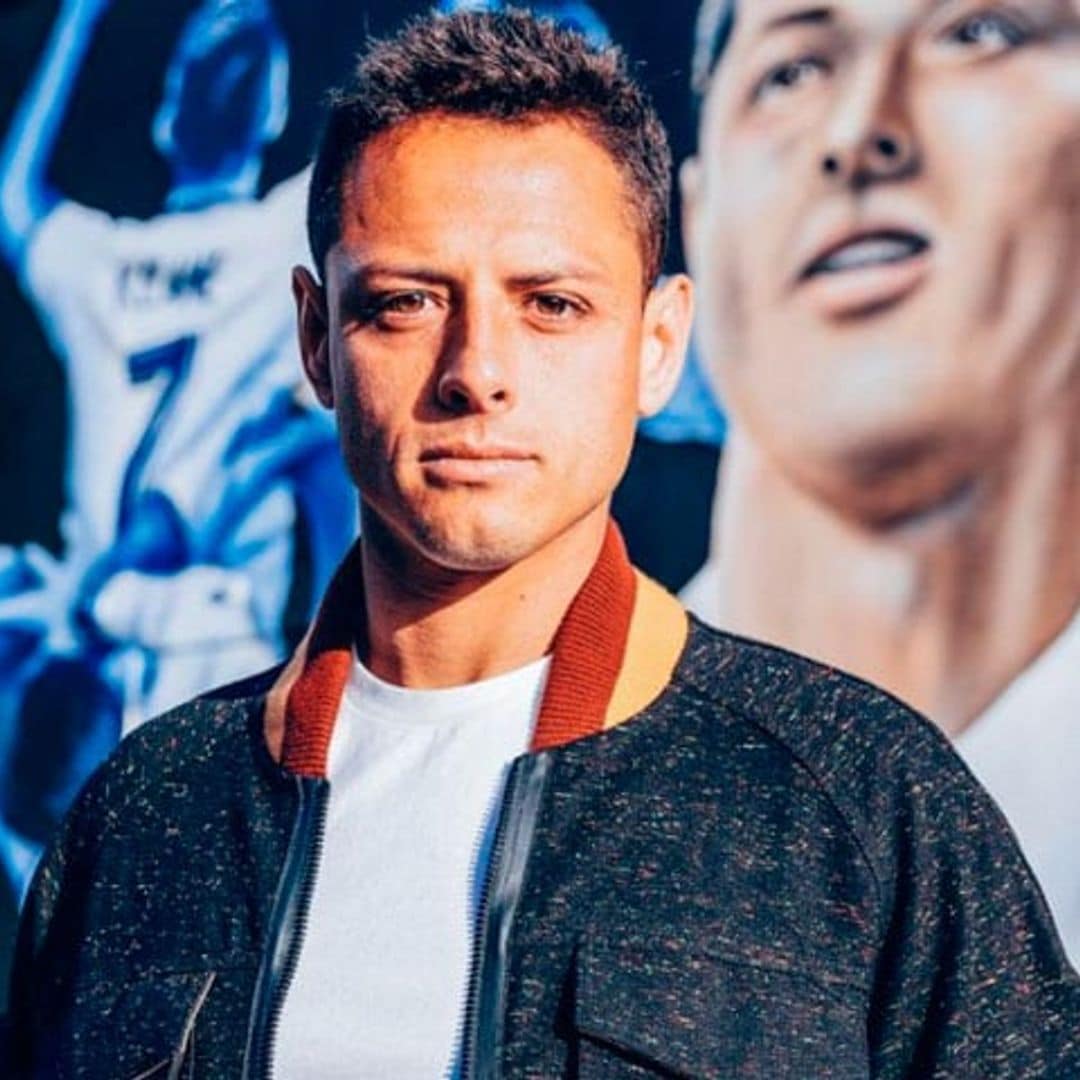 El Chicharito se deja ver muy cariñoso con la guapa modelo con la que estrenó romance