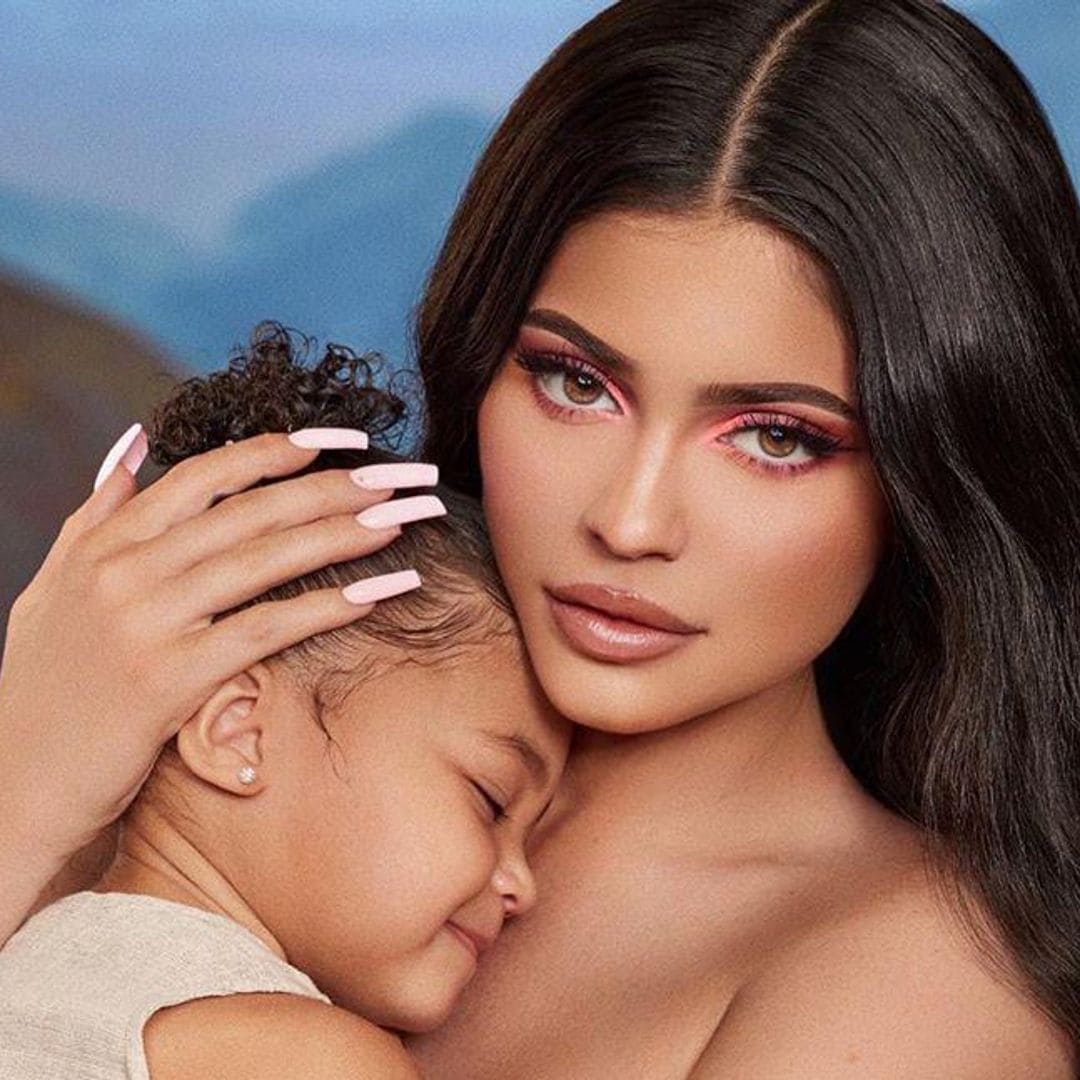 ¡De lo más tierna! Stormi, la hija de Kylie Jenner, tiene dos años y ya sabe contar