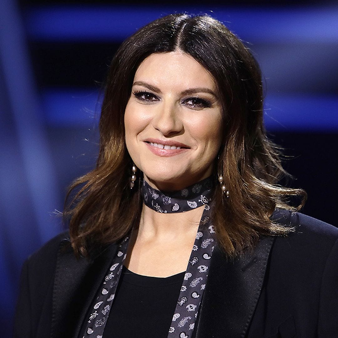 La espeluznante caída de Laura Pausini por las escaleras del escenario