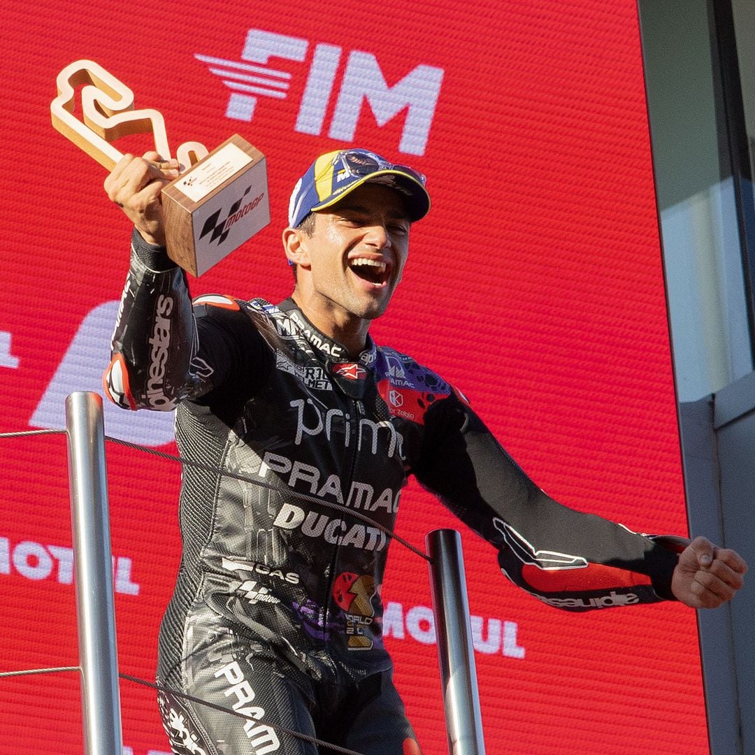 Jorge Martín, celebrando su victoria en MotoGP