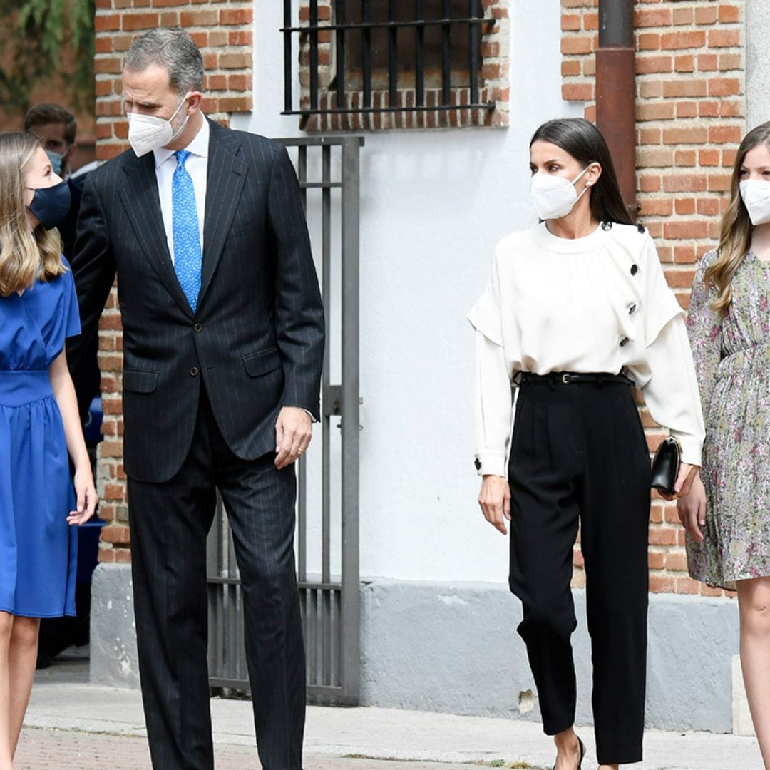 La princesa Leonor recibe la Confirmación acompañada por los Reyes y la infanta Sofía